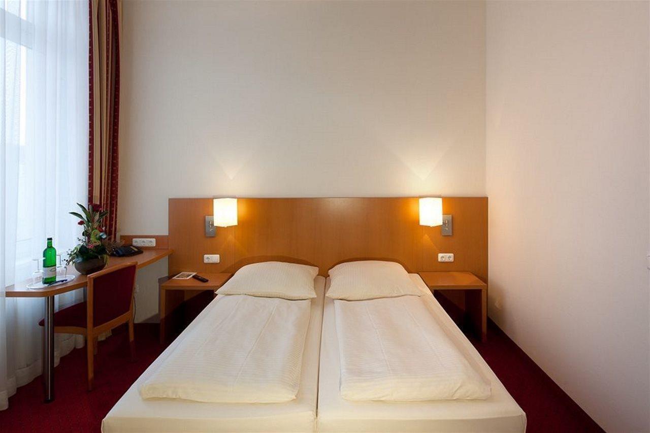 Air In Berlin Hotel Exterior foto
